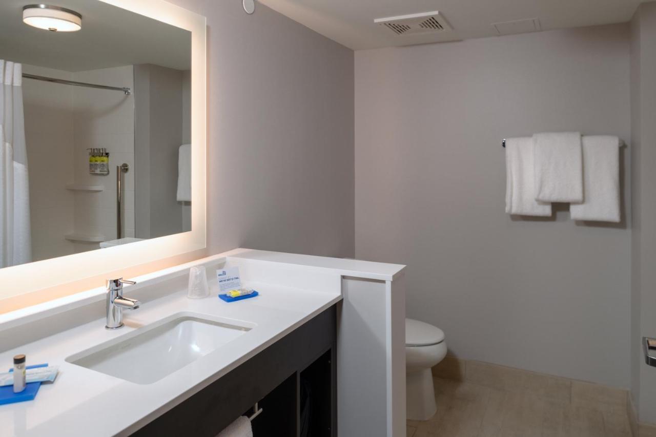 Holiday Inn Express & Suites - Tulsa Downtown - Arts District By Ihg Exterior foto